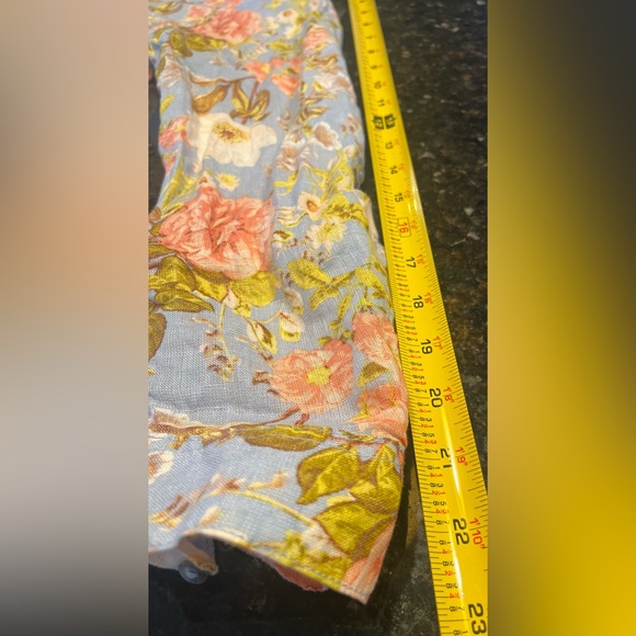 LINEN SPRING FLORAL BUTTON DOWN - Picture 7 of 7